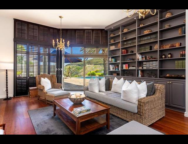 7 BEDROOM HOUSE FOR SALE IN LLANDUDNO